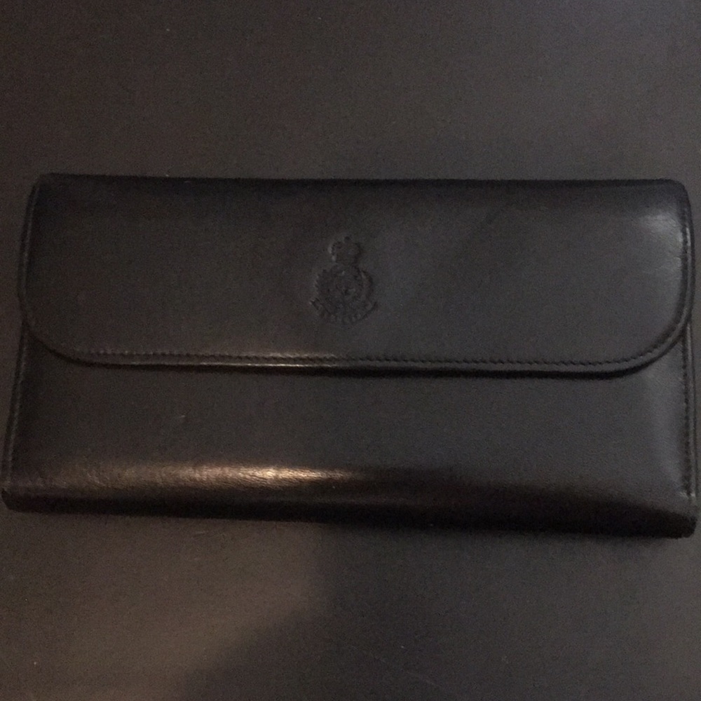 Charter Club black women’s clutch wallet